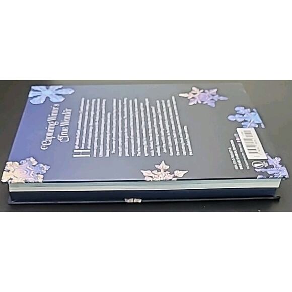Capturing Snowflakes: Winter's Frozen Artistry Hardcover ISBN 9780760369715 - Picture 3 of 7